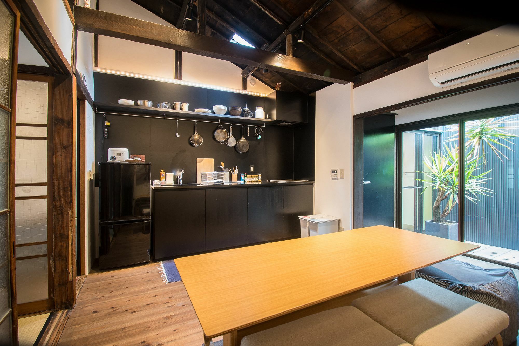 The Black House Kyoto Eksteriør bilde
